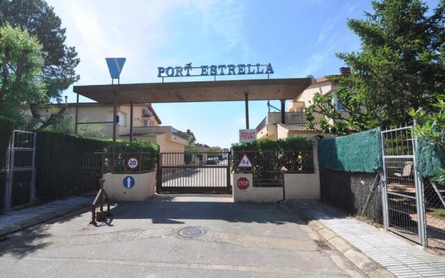 RNET - Port Estrella - 18 Roses Costa Brava