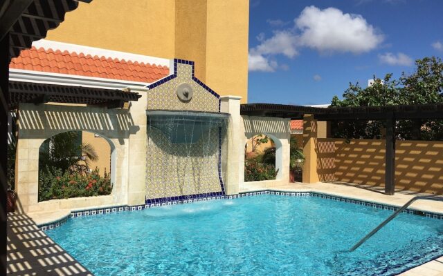 Tranquil Apartment with Swimming Pool in Kralendijk