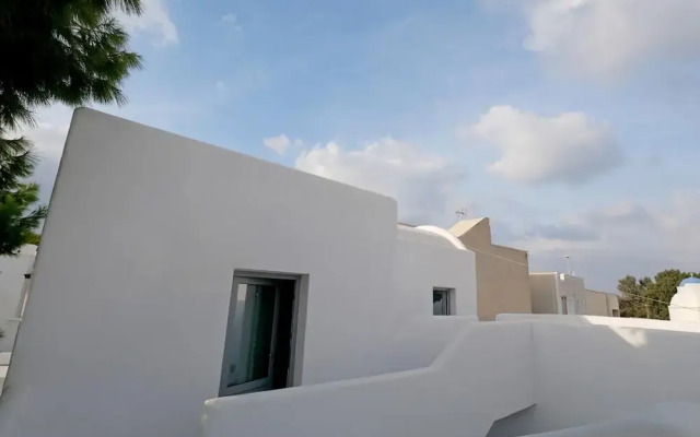 Aegean Studios Perissa