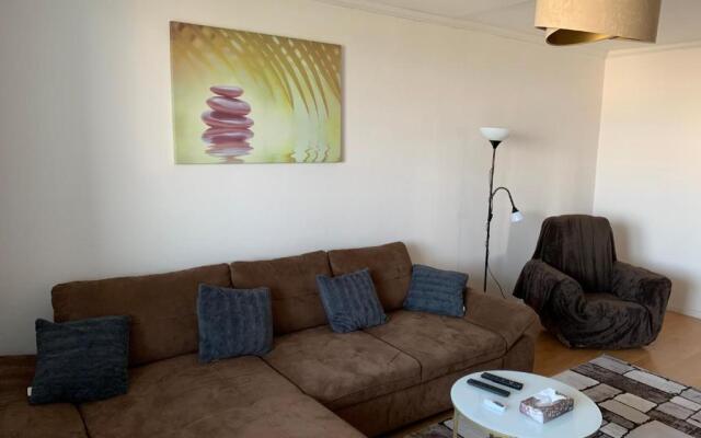 Apartment Botanicska 2-11