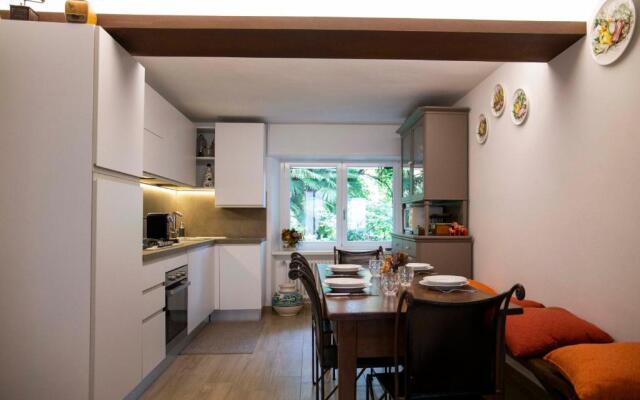 LE RONDINI - Courtyard apartment with balcony & terrace