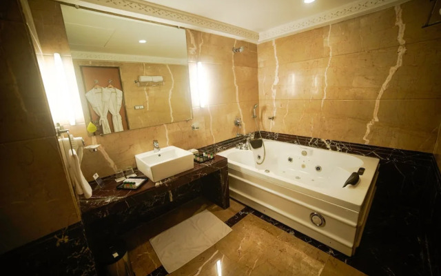 Evershine Resort & Spa
