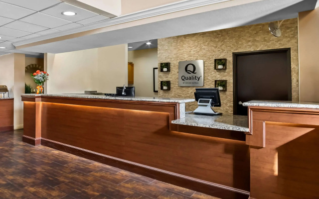 Quality Suites Irving-Las Colinas