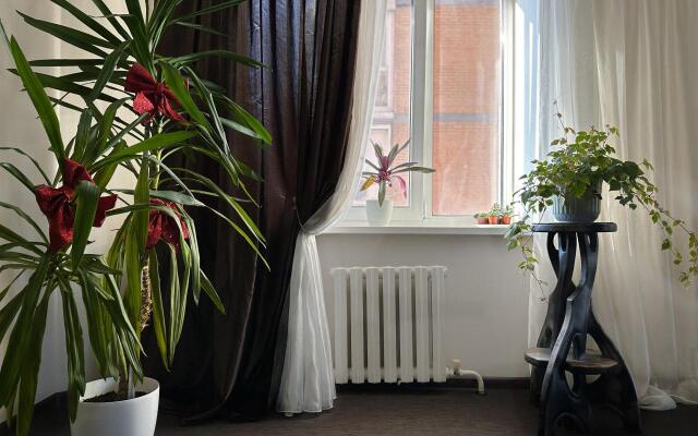 Апартаменты на улице Прапорщика Комарова 45