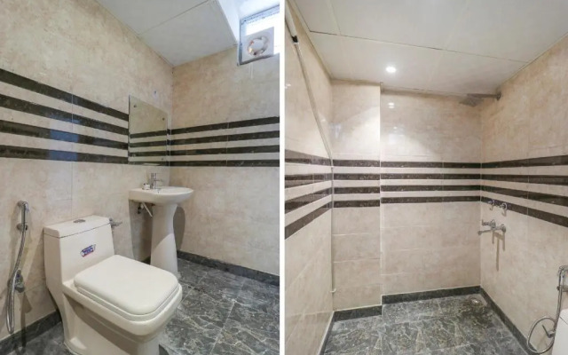 Hotel Legend by OYO Rooms