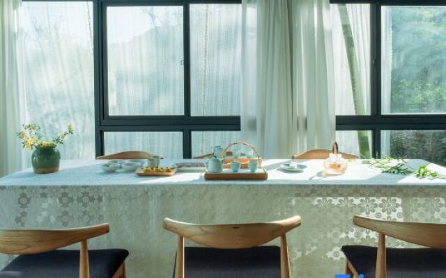 Mood Club Theme Holiday Hostel
