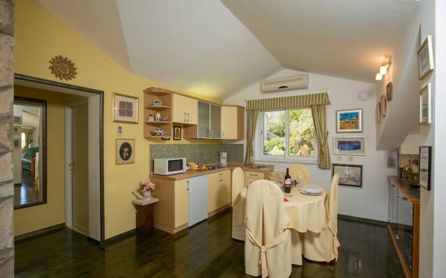 Holiday Home Lapad Beach Royal