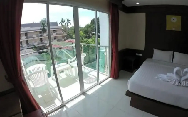 EBS Hostel Phuket
