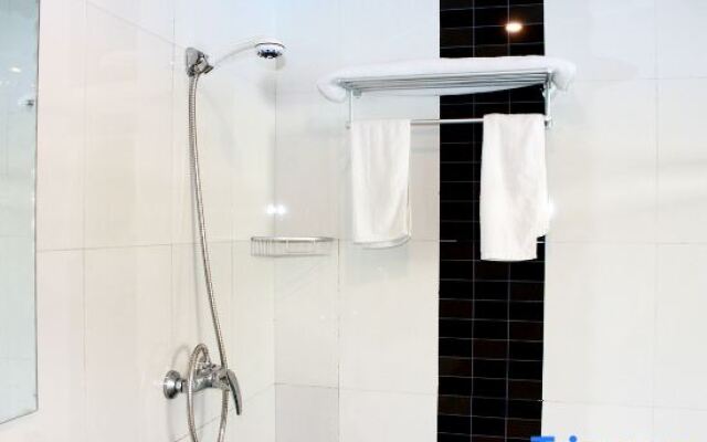 Xin'gangwan Express Hotel