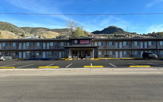 Four Sevens Motel