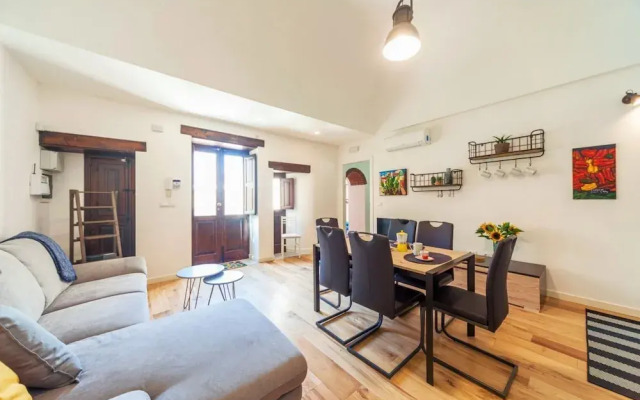 Valuk-Piazza Duomo Charming Apartment