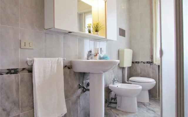 Beautiful Holiday Home With Shared Swimming Pool