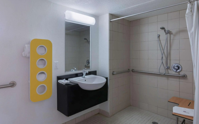 Studio 6 Barstow, CA