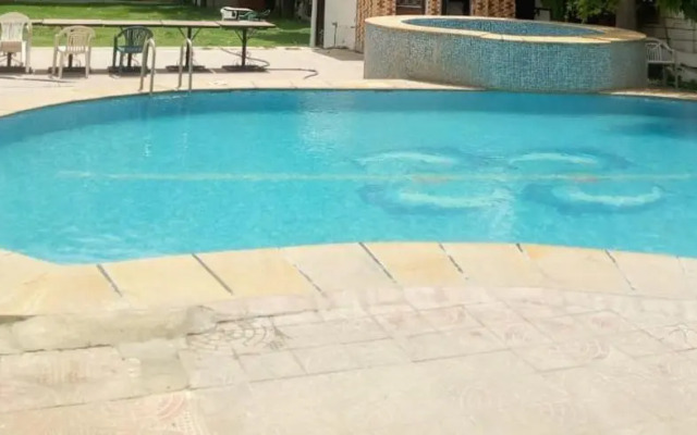 Pushkar Villas Resort