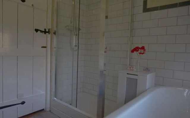 Clay Hall House Bed & Breakfast