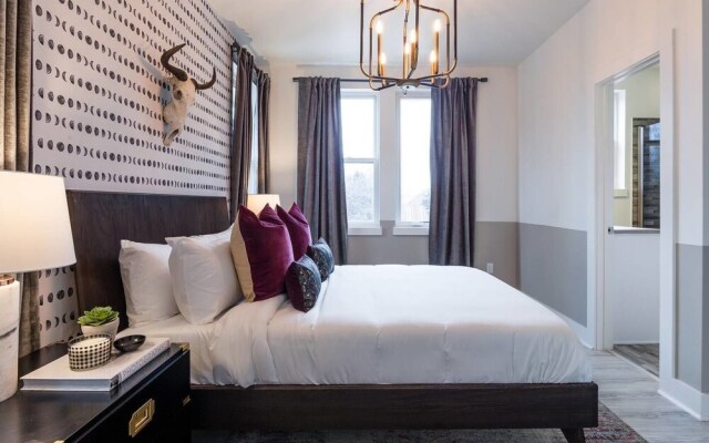 3BR East Side Urban Retreat