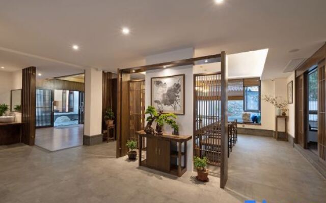 Wuyishan Xiyu Yueting Resort