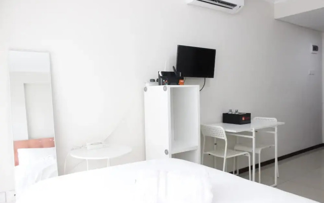 Scenic & Trendy Studio Apartment at Gateway Pasteur
