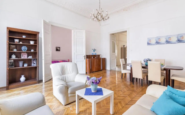 Izabella Home Budapest