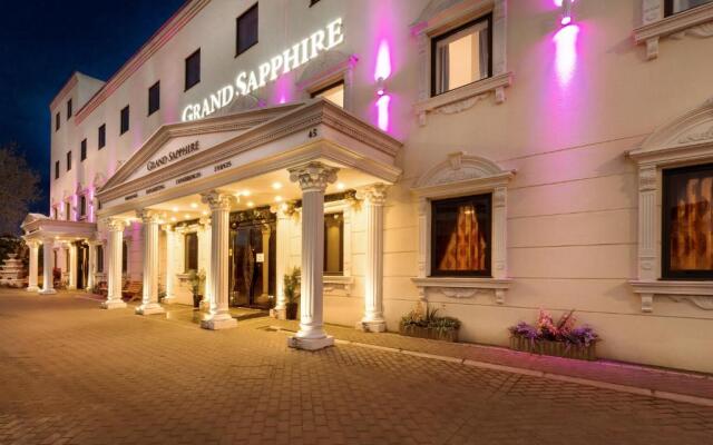 Grand Sapphire Hotel & Banqueting