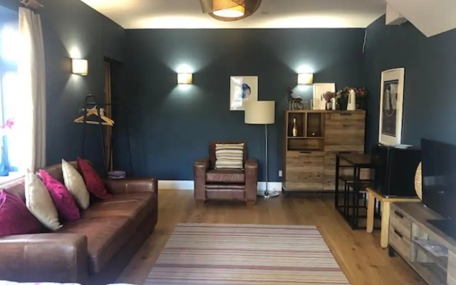 Lovely and Comfortable 1-bed Apartment in Bromley