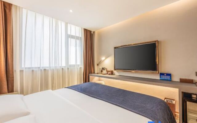 Yaoshi Hotel (Beijing Chaoyang High speed Railway Station Store)