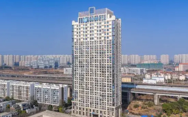 Hanting Hotel (Nanchang West Railway Station Wangcheng New District)
