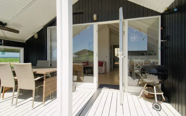 6 Person Holiday Home in Sjaellands Odde-by Traum