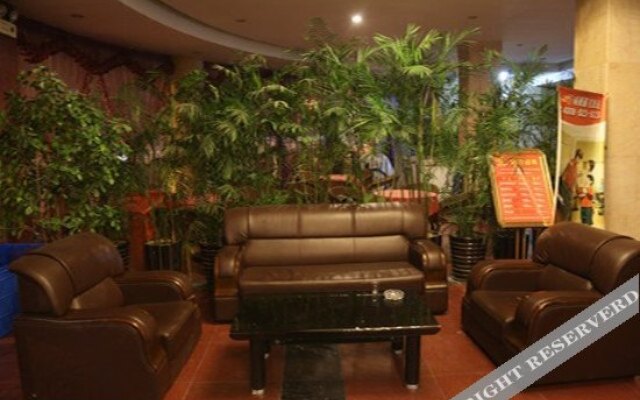 tanzousiluqiaoquyaxiyabinguan