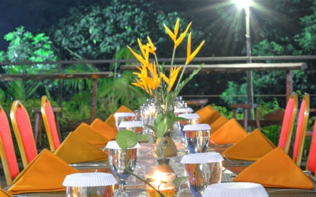 Oak Tree Emerald Hotel & Conventions Semarang