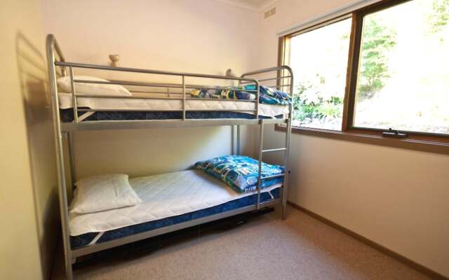 Eastwind on Chinamans Creek