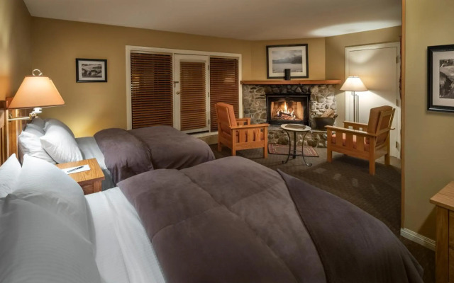 Emerald Lake Lodge