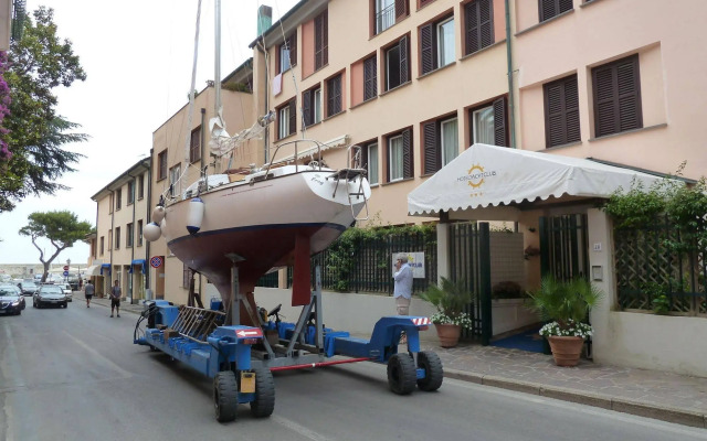 Hotel Yacht Club