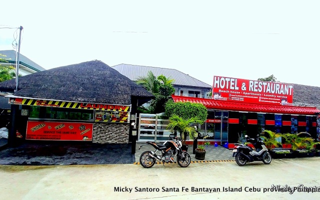 Micky Santoro Hotel and Restaurant