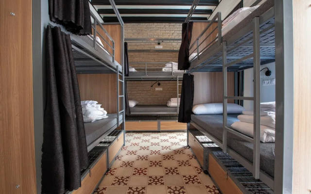 Hostel Ibarra by Bossh! Hotels