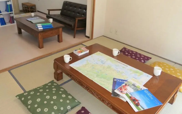 Aoi sora Aoi umi no guest house – Guest Rooms – Takamatsu