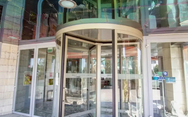 Antony Palace Hotel