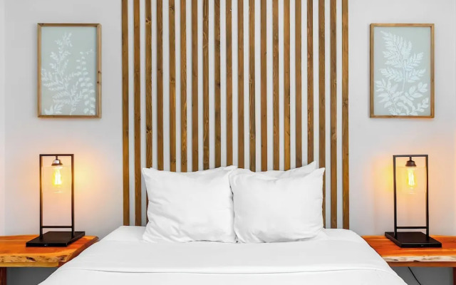 Icicle Village Blizzard Pool Parking