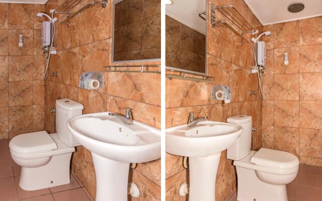 OYO 890 Hotel RK Cahaya