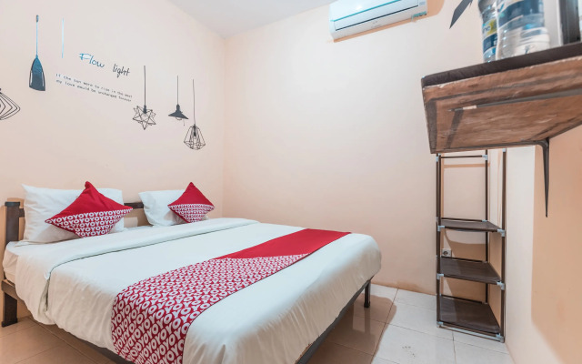 Super OYO 2034 Eden Guest House