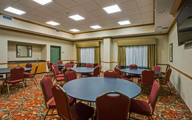 Country Inn & Suites by Radisson, Pensacola West, FL