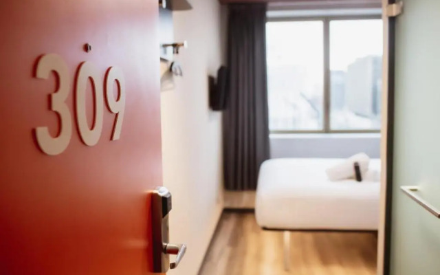 easyHotel Paris Nord Aubervilliers