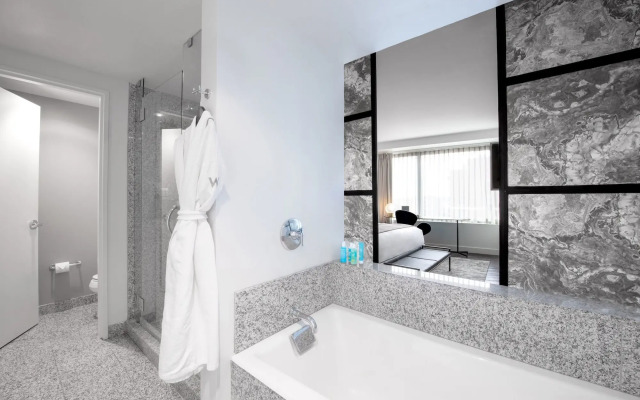W Boston, a Marriott Hotel