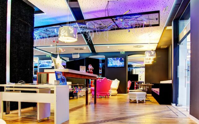 Urban Youth Hostel