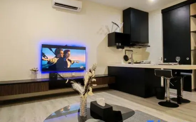 sunway velocity studi  A romantic night awaits you.