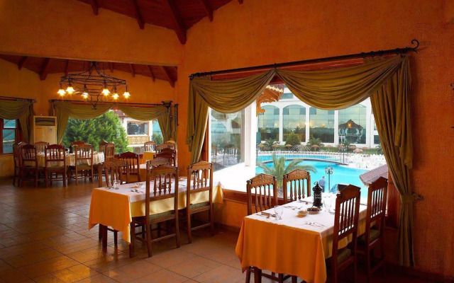 Gungor Ottoman Palace Thermal Resort