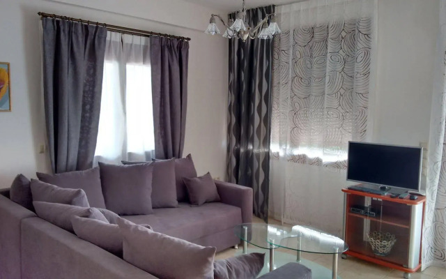 Tholos Bay Suites