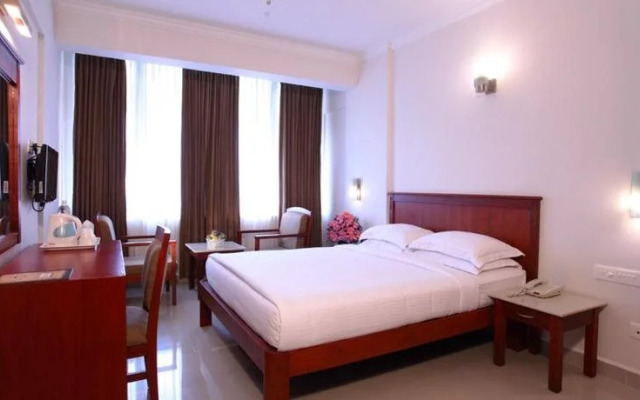 Hotel Pooram International