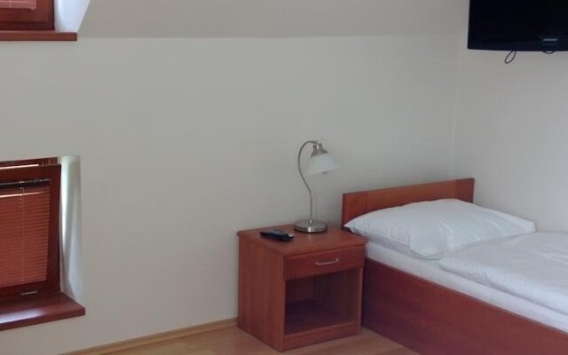 Pension Mlyn Stare Mitrovice