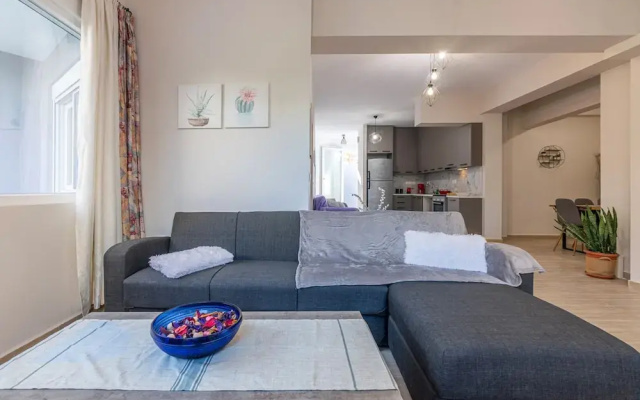 Garden Apartment in Gazion